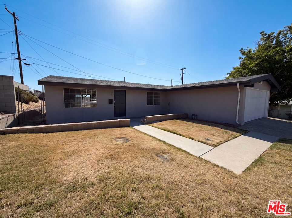 19016 Felbridge Street Property Photo 20