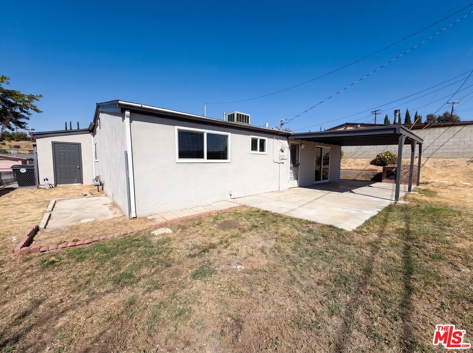 19016 Felbridge Street Property Photo 23