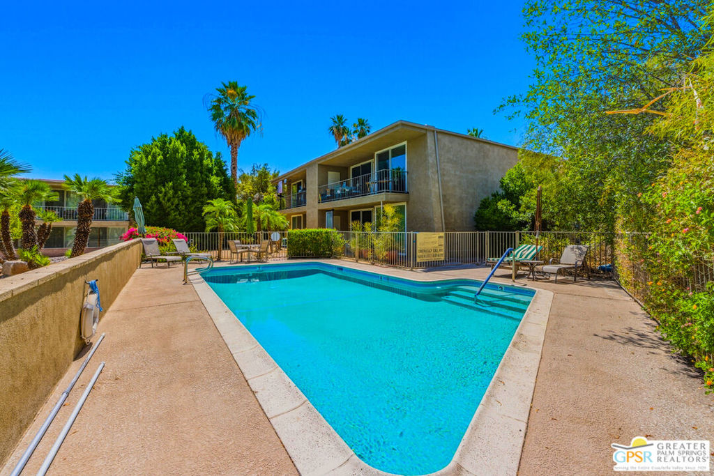 73970 Grapevine Street Property Photo 3