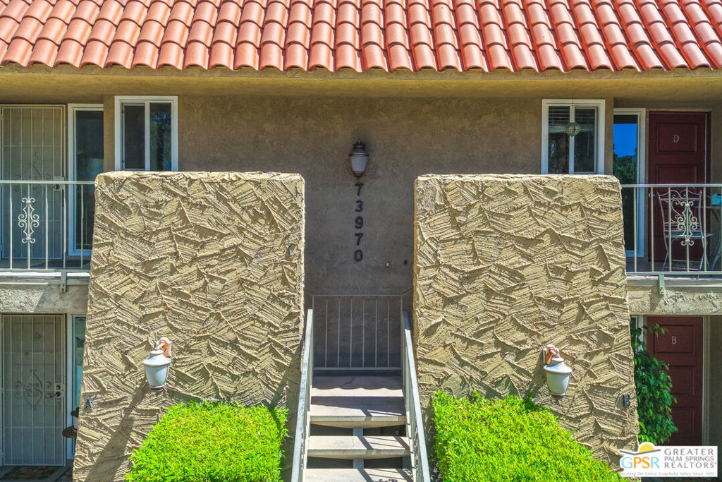 73970 Grapevine Street Property Photo 6