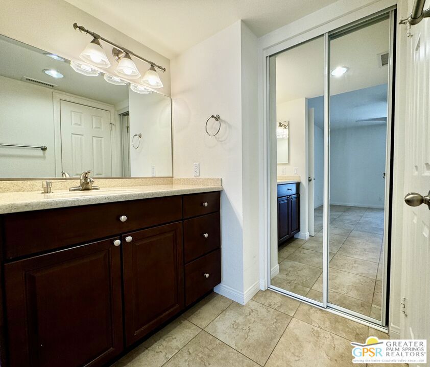 73950 Grapevine Street Property Photo 13