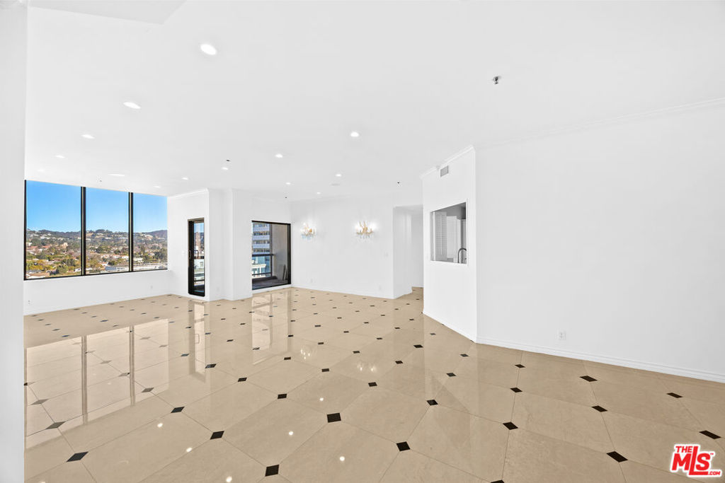 10724 Wilshire Boulevard Ph1505 Property Photo 3