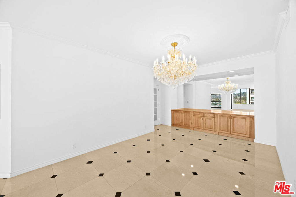 10724 Wilshire Boulevard Ph1505 Property Photo 4