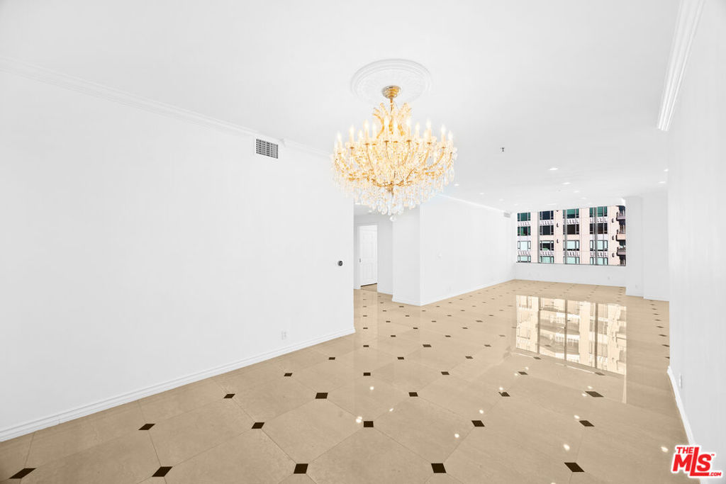 10724 Wilshire Boulevard Ph1505 Property Photo 8
