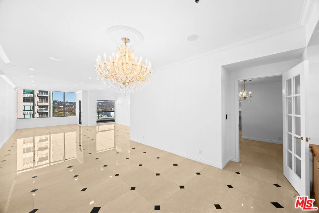 10724 Wilshire Boulevard Ph1505 Property Photo 10