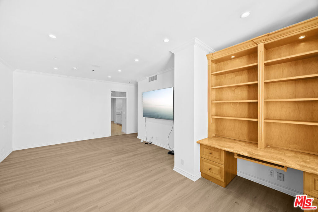 10724 Wilshire Boulevard Ph1505 Property Photo 28