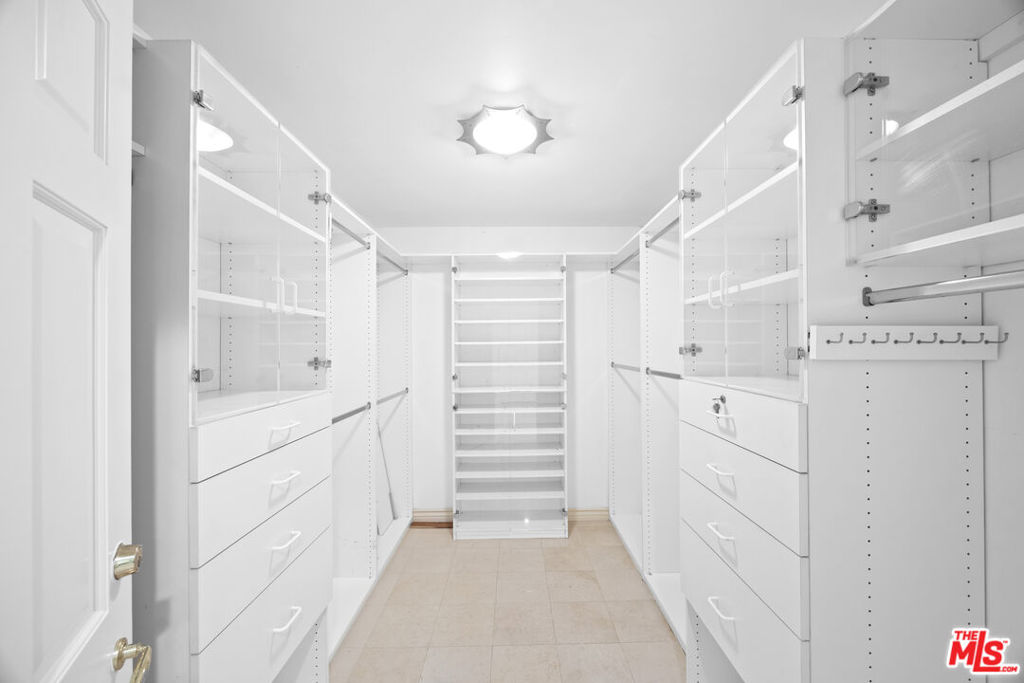 10724 Wilshire Boulevard Ph1505 Property Photo 33
