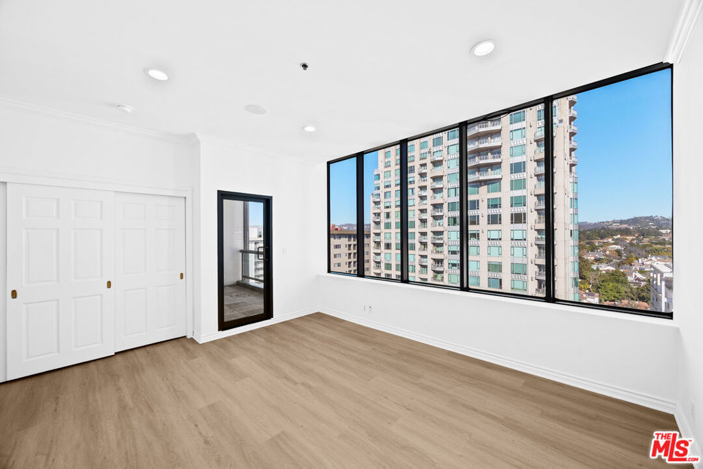 10724 Wilshire Boulevard Ph1505 Property Photo 39