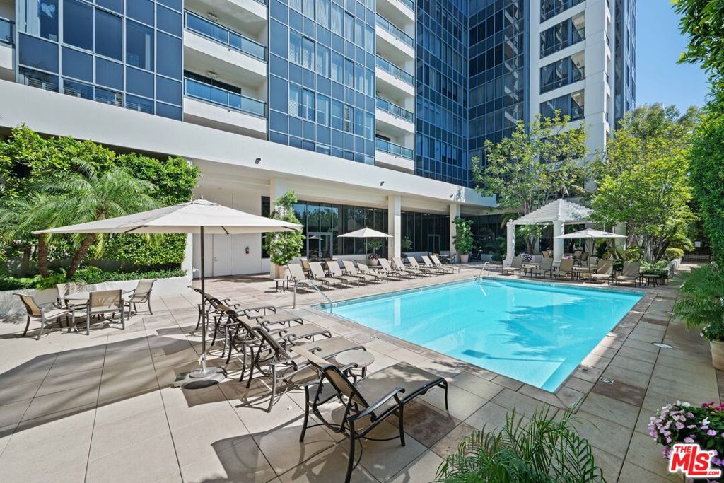10724 Wilshire Boulevard Ph1505 Property Photo 45