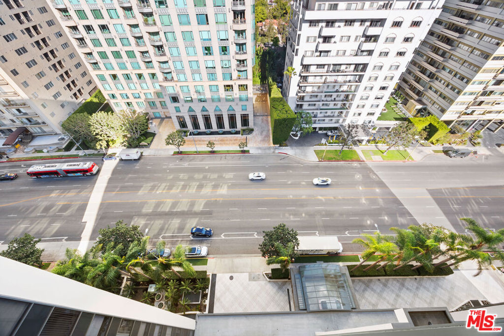 10724 Wilshire Boulevard Ph1505 Property Photo 54