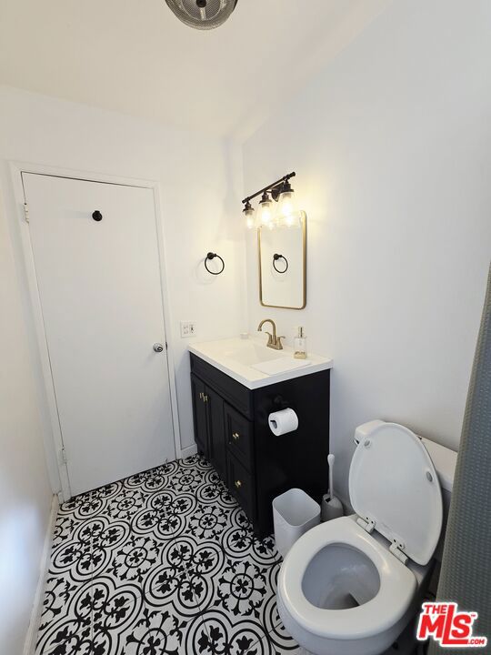 3338 Mentone Avenue Property Photo 21