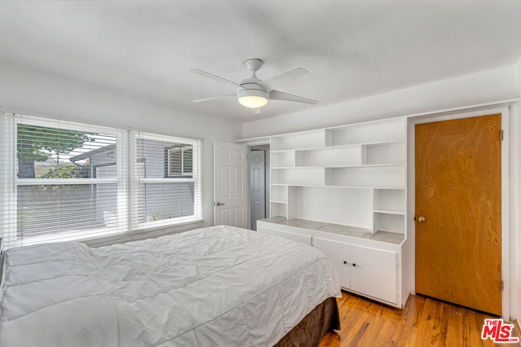 6626 Burnet Avenue Property Photo 32