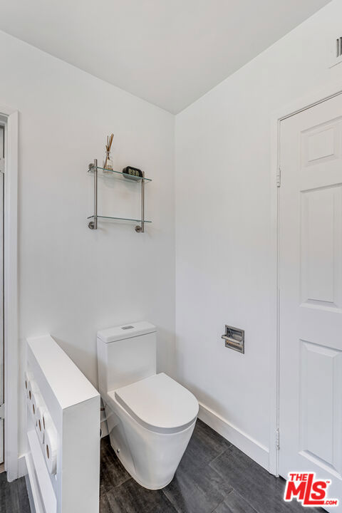 6626 Burnet Avenue Property Photo 41