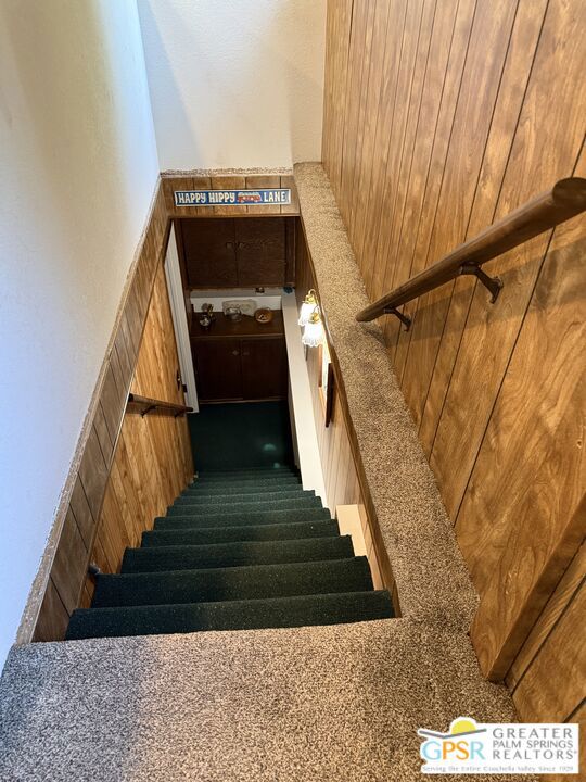 23041 Oak Leaf Lane Property Photo 8