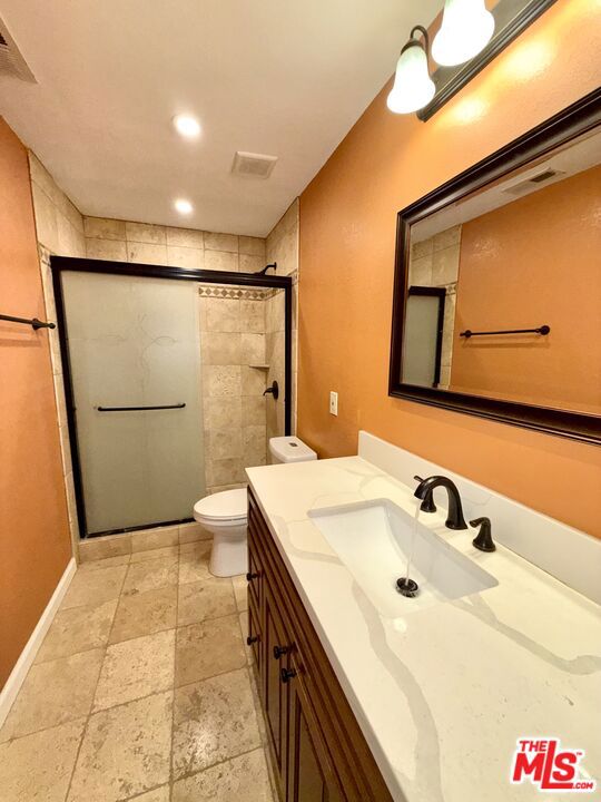 1629 Julia Way Property Photo 17