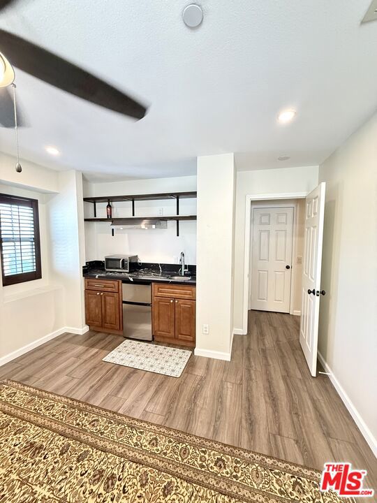 1629 Julia Way Property Photo 21