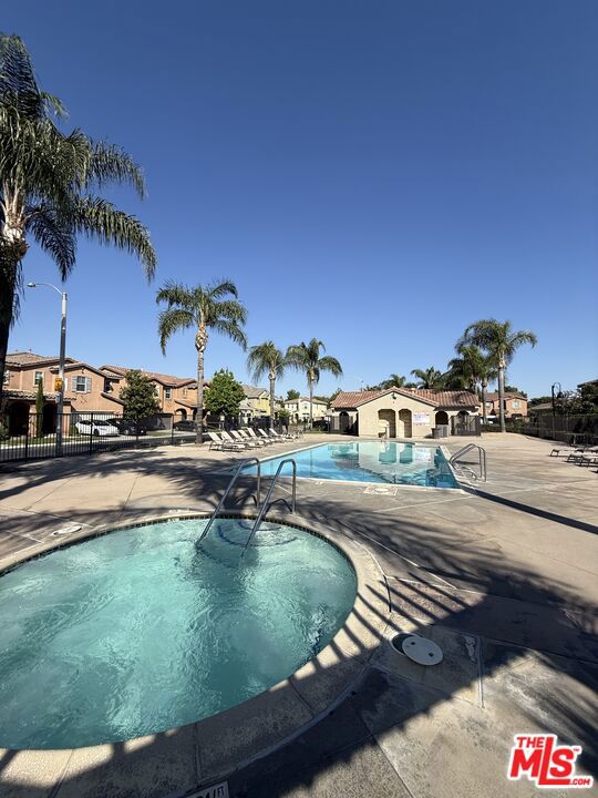 1629 Julia Way Property Photo 26