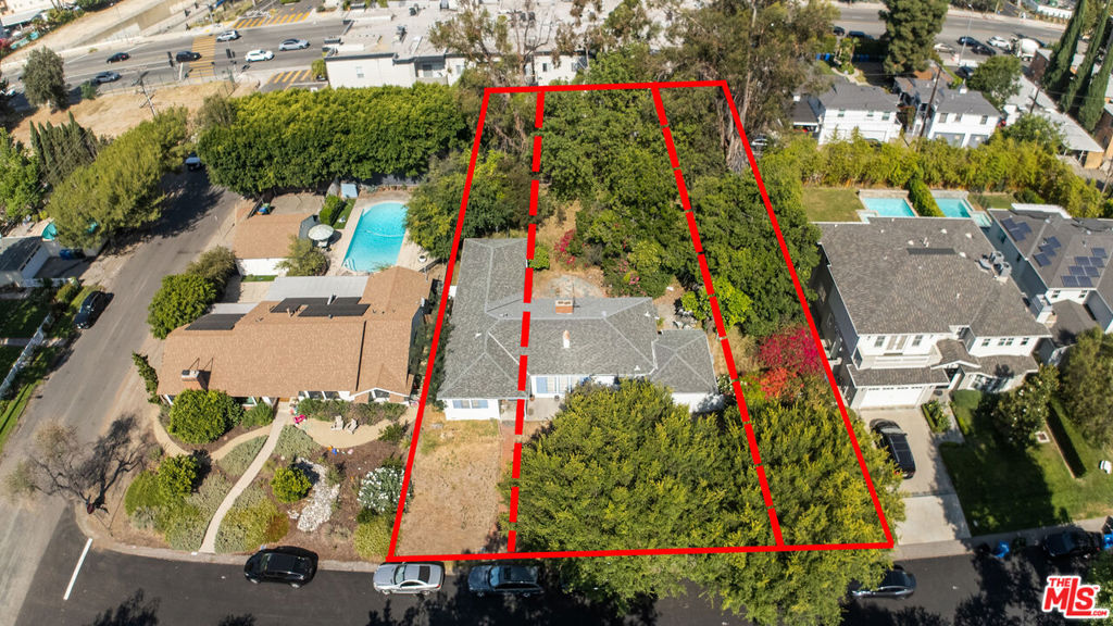 4511 Agnes Avenue Property Photo