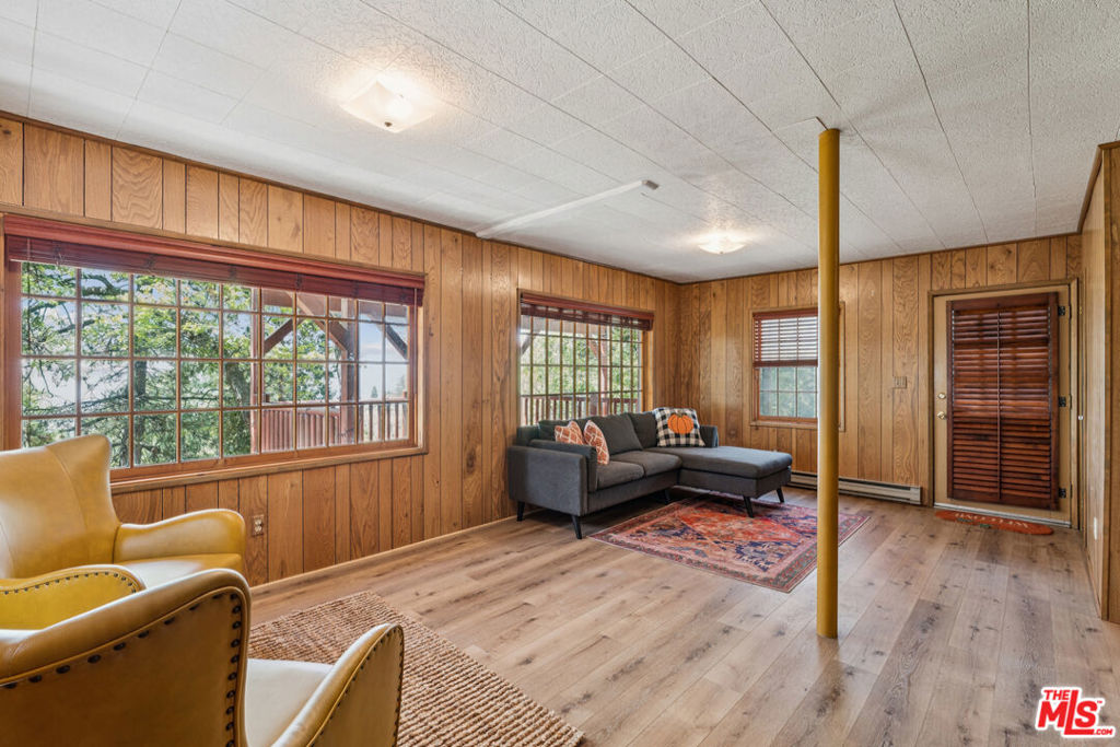 4 Winding Way Property Photo 16