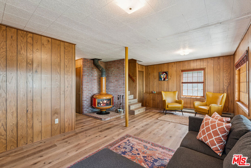 4 Winding Way Property Photo 17