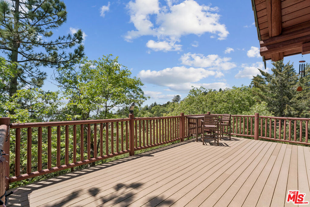 4 Winding Way Property Photo 30