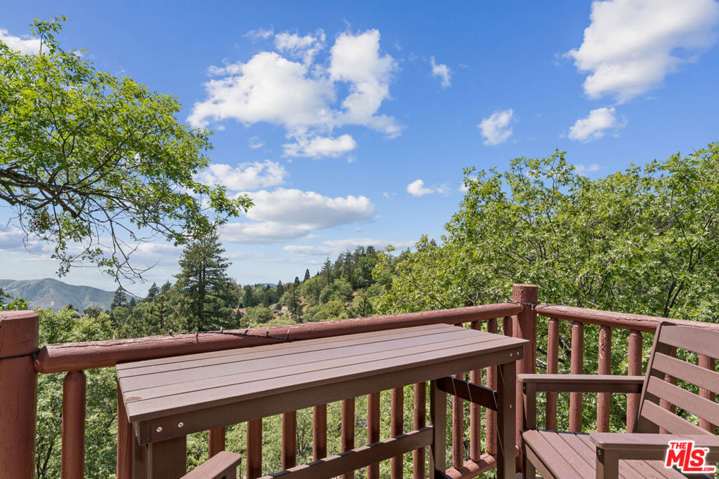 4 Winding Way Property Photo 31