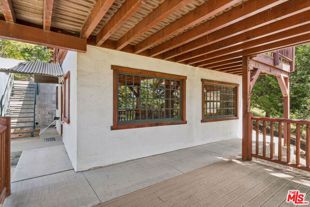4 Winding Way Property Photo 34