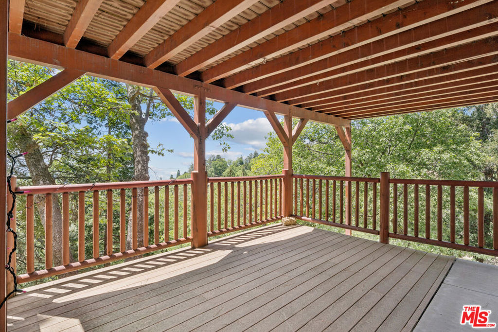 4 Winding Way Property Photo 36