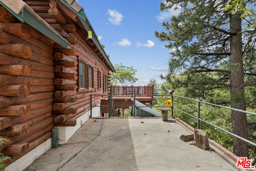 4 Winding Way Property Photo 37