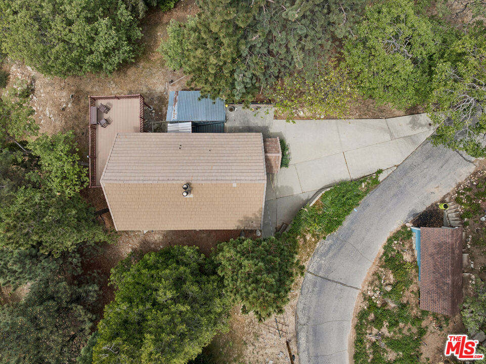 4 Winding Way Property Photo 41