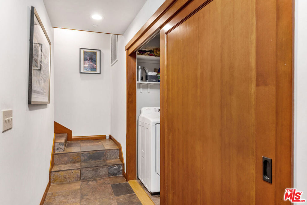 2716 Halsey Road Property Photo 39