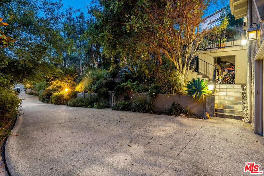 2716 Halsey Road Property Photo 48
