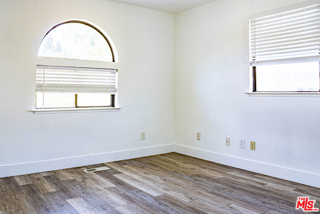 823 Spaniel Drive Property Photo 17