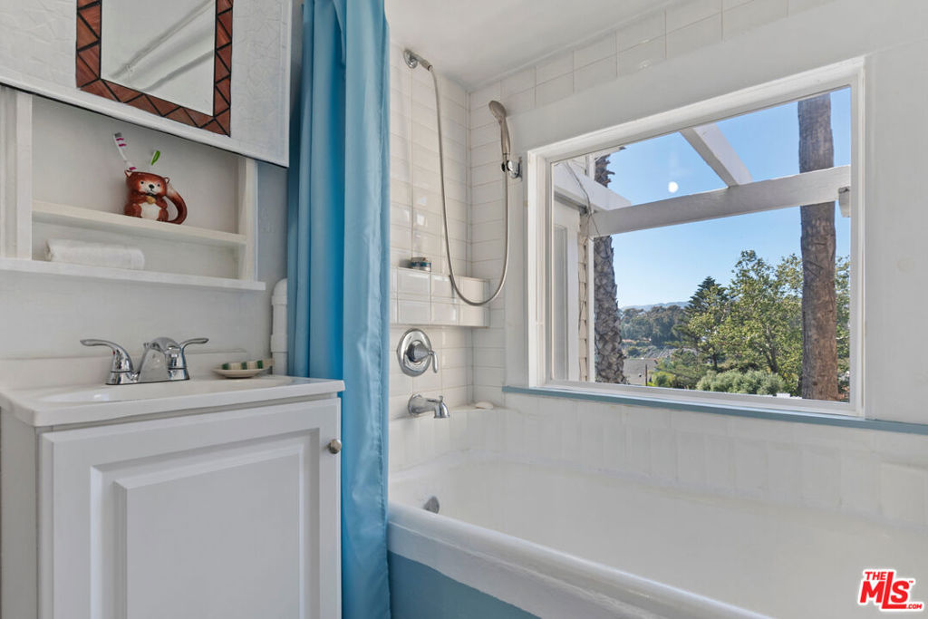 207 Ocean Ave Ext Property Photo 30