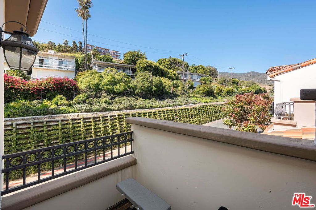 6422 Lunita Road Property Photo 28