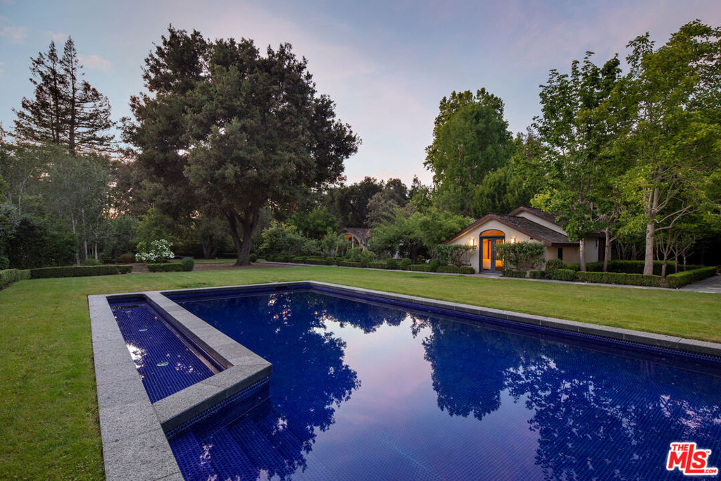 74 Atherton Avenue Property Photo 3