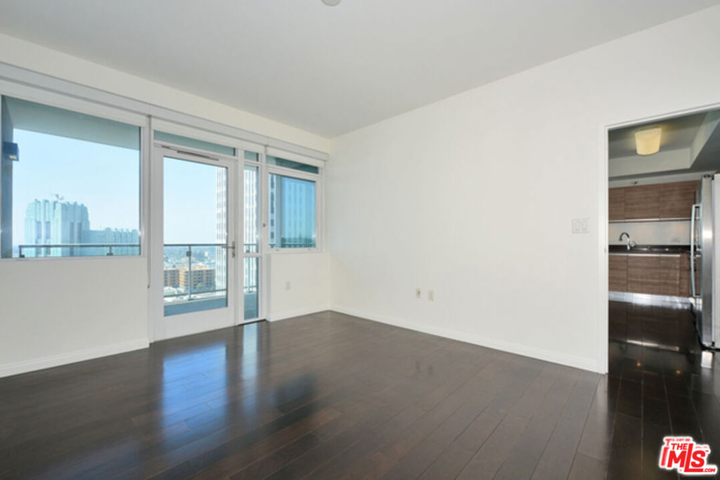 3785 Wilshire Boulevard 908 Property Photo 10