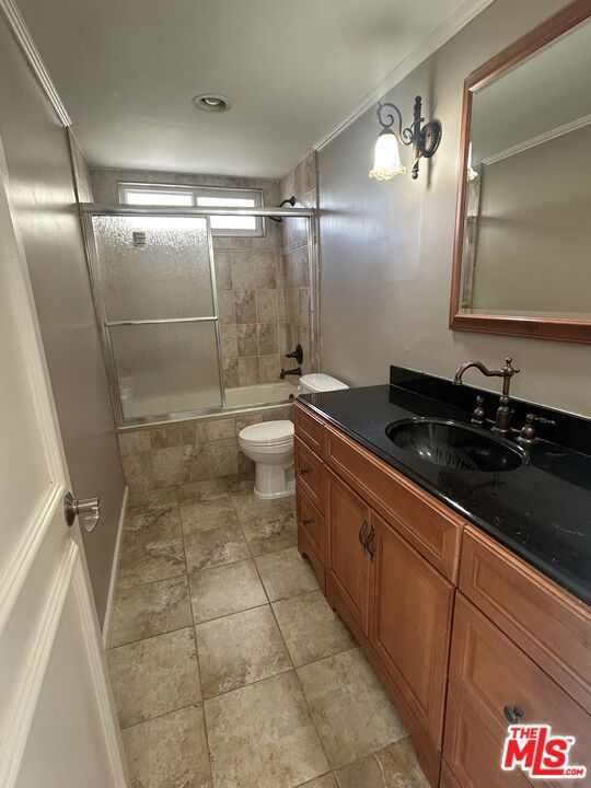 1818 Pelham Avenue 103 Property Photo 22