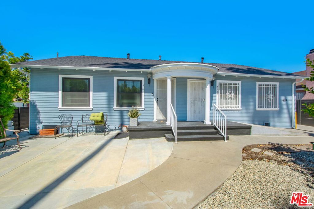 5175 S Van Ness Avenue Property Photo 1
