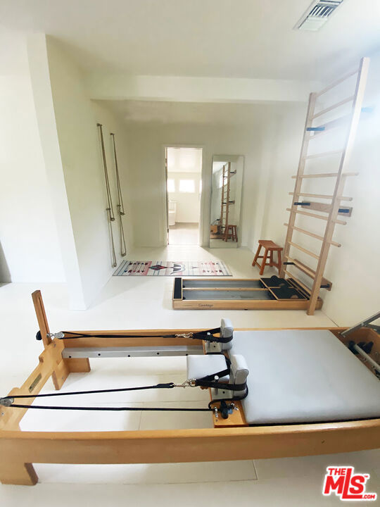 6101 Shoup Avenue Property Photo 42