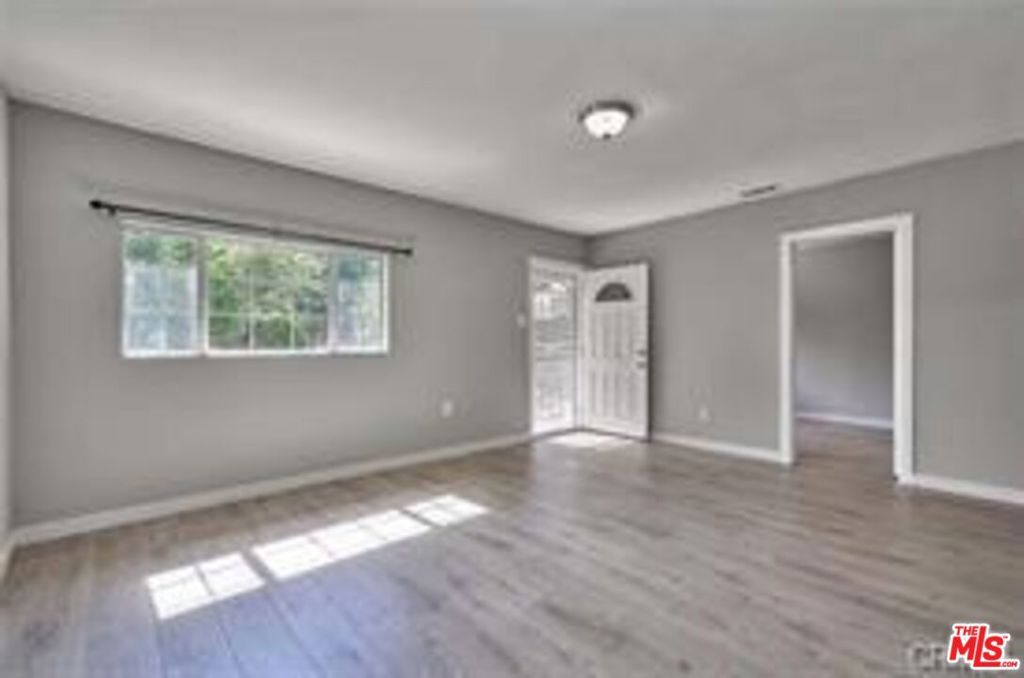 6850 Radford Avenue Property Photo 19