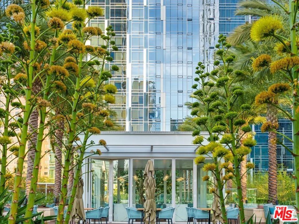 877 Francisco Street 2811 Property Photo 65