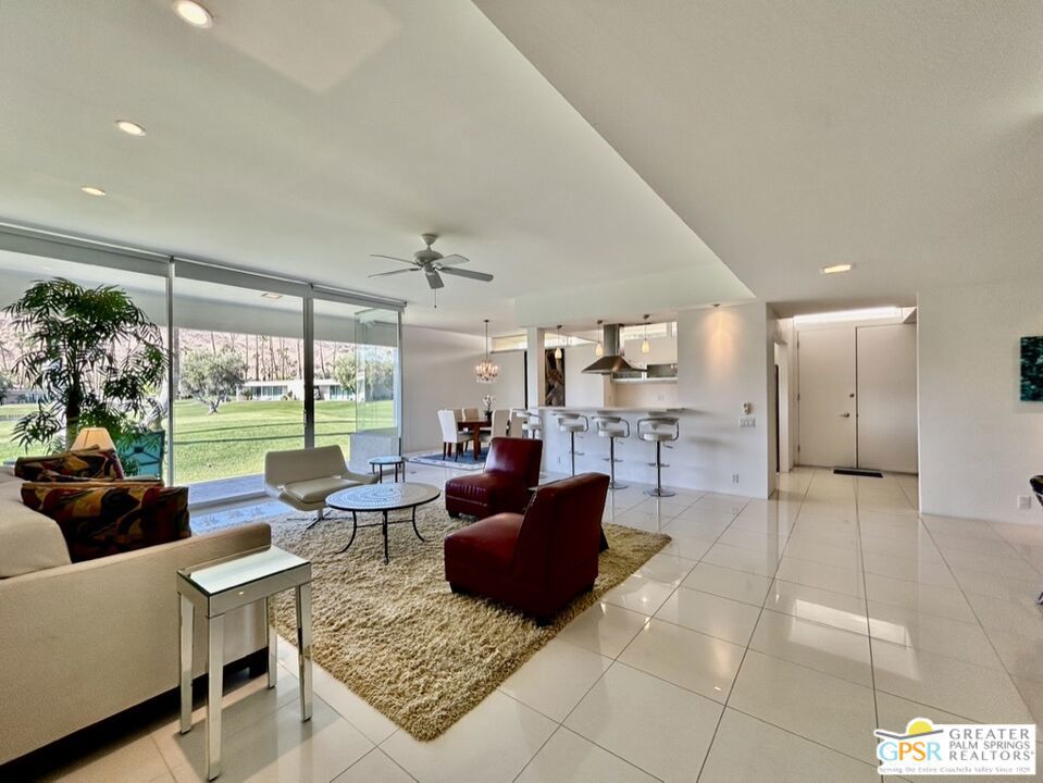 197 Desert Lakes Drive Property Photo 1