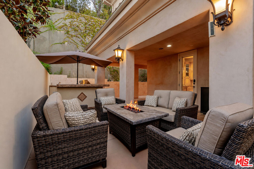 868 Braewood Court Property Photo 41