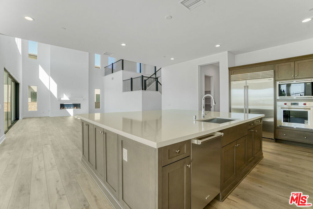 20534 Edgewood Court Property Photo 18