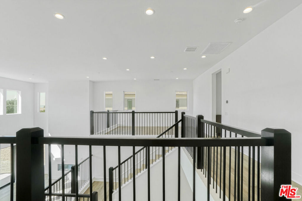 20534 Edgewood Court Property Photo 34