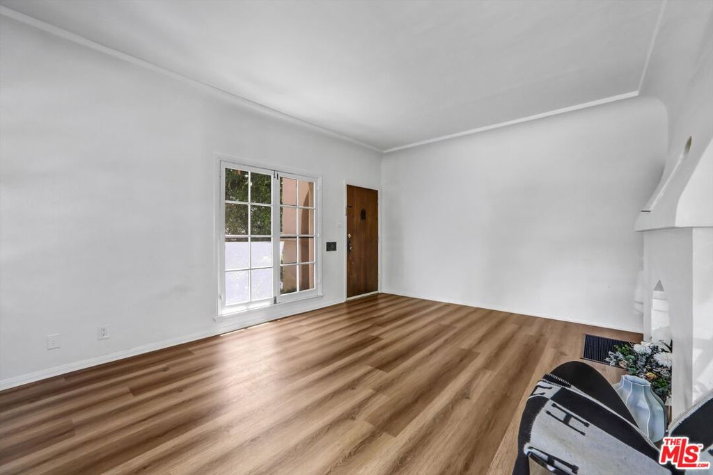 1143 Cardiff Avenue Property Photo 13