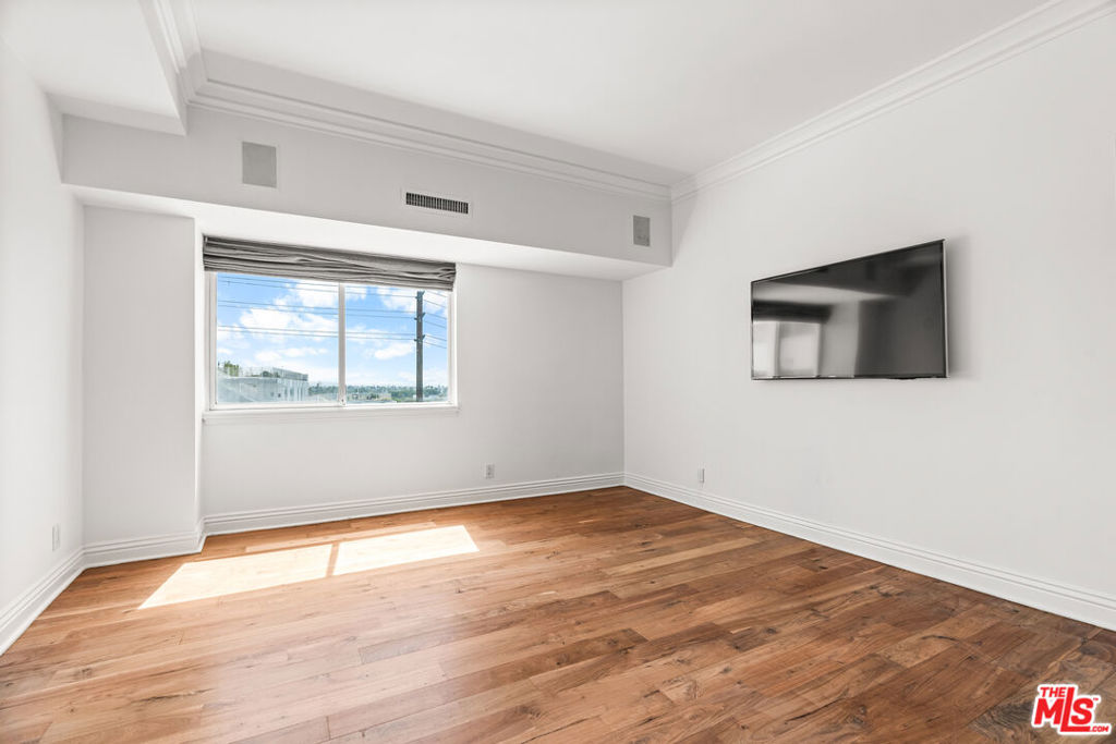 1155 N La Cienega Boulevard 306 Property Photo 20