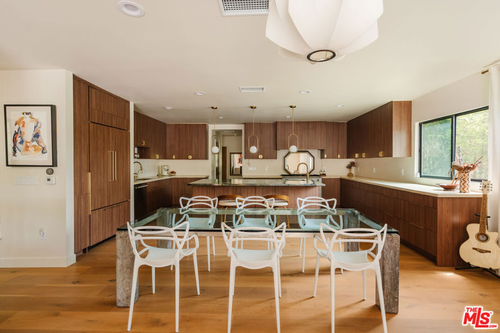 12220 Benmore Terrace Property Photo 4