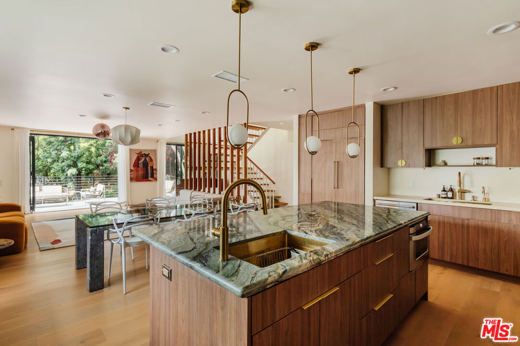 12220 Benmore Terrace Property Photo 10